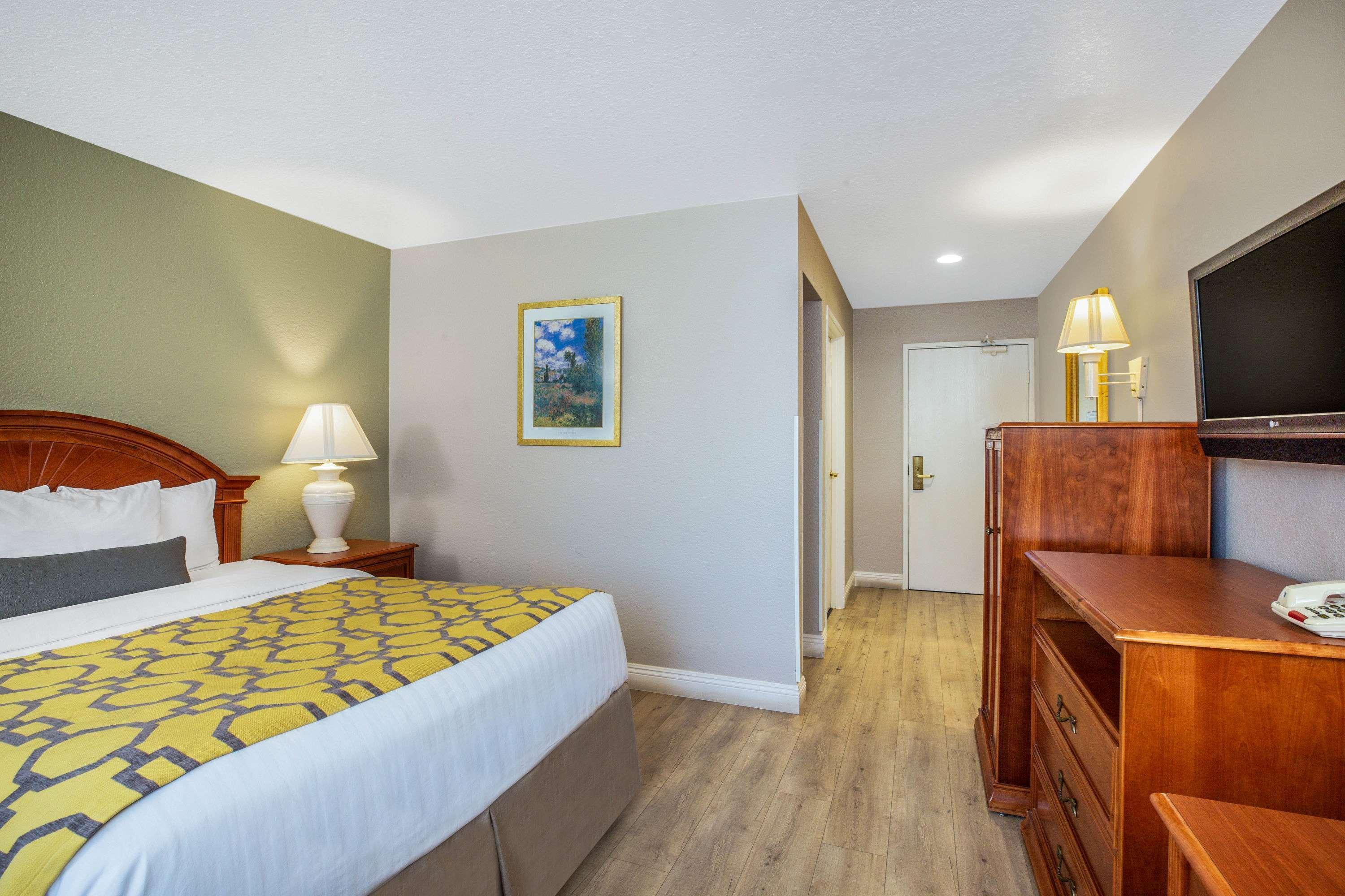 Baymont By Wyndham Tehachapi Hotel Ngoại thất bức ảnh