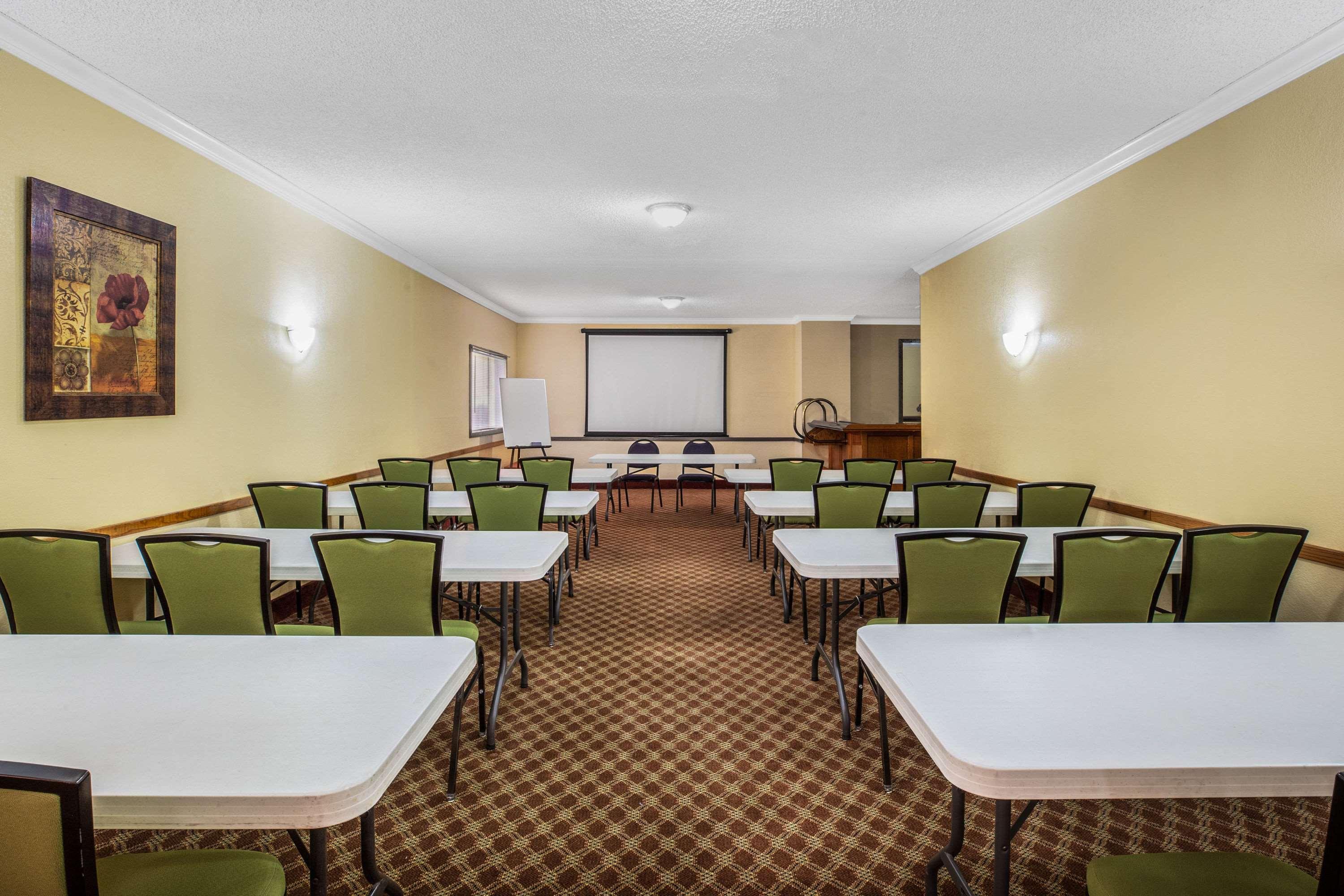 Baymont By Wyndham Tehachapi Hotel Ngoại thất bức ảnh